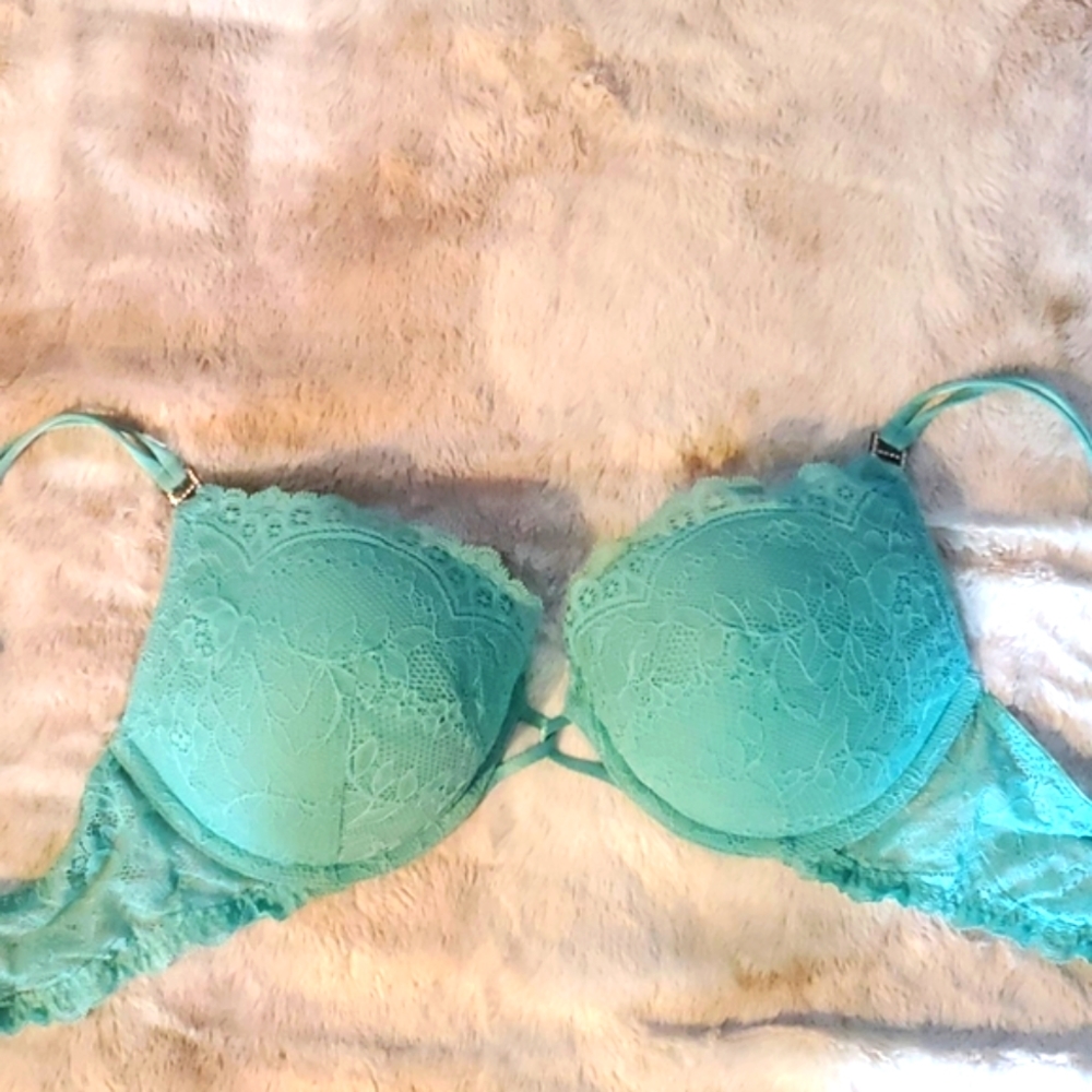 Victoria's Secret angels lace push up Bra 34D